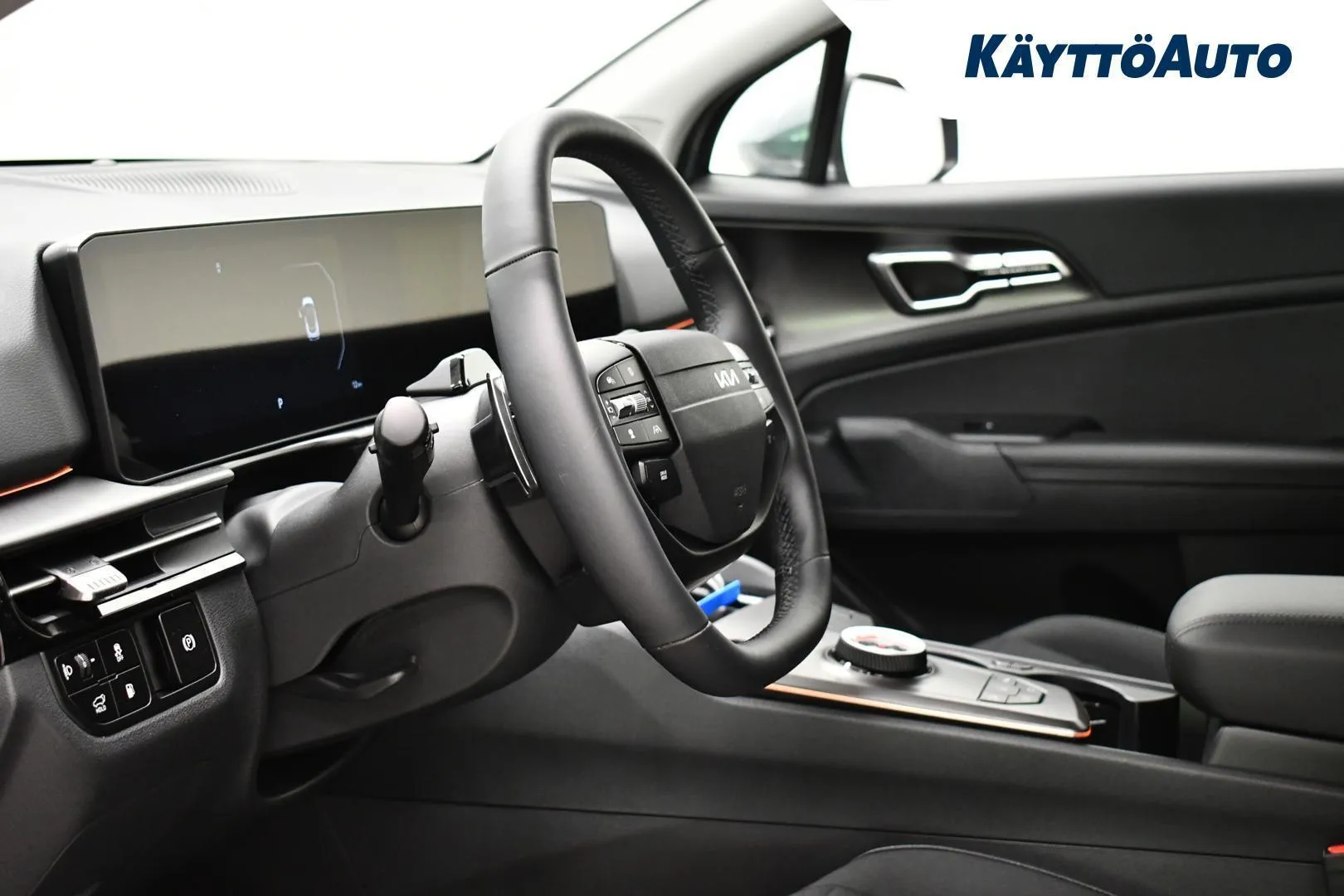 Kia Sportage SZX-728 carousel image