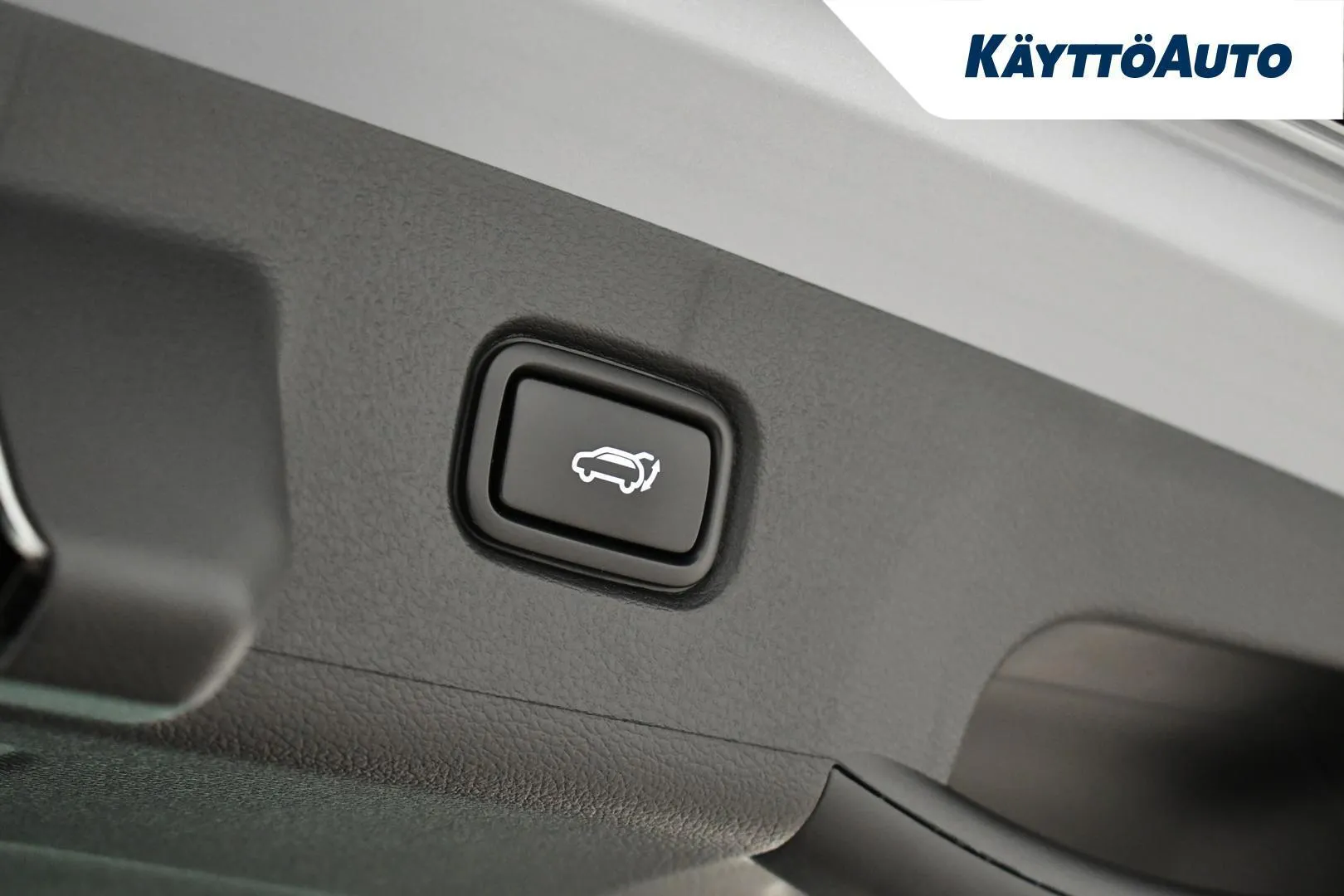Kia Sportage SZX-728 carousel image
