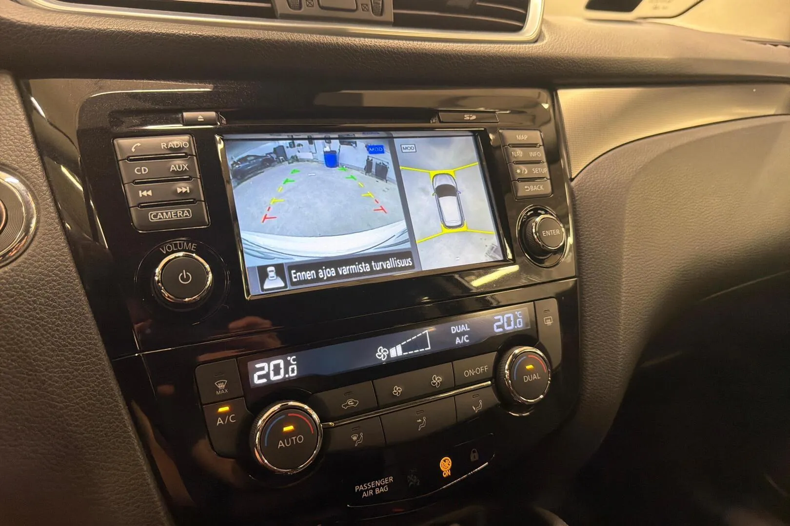 Nissan Qashqai BVB-214 carousel image