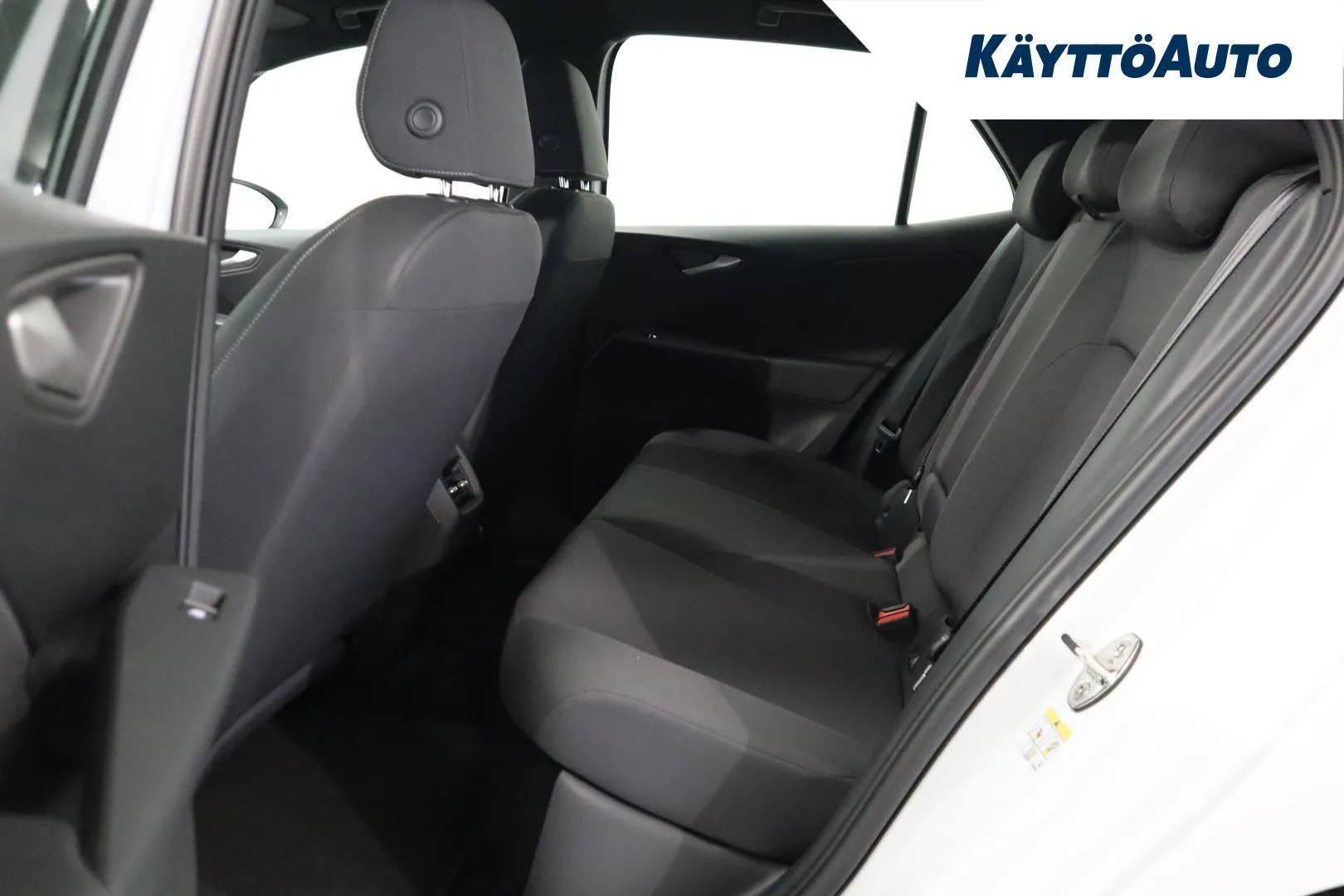 Volkswagen ID.3 Neo SZT-140 carousel image