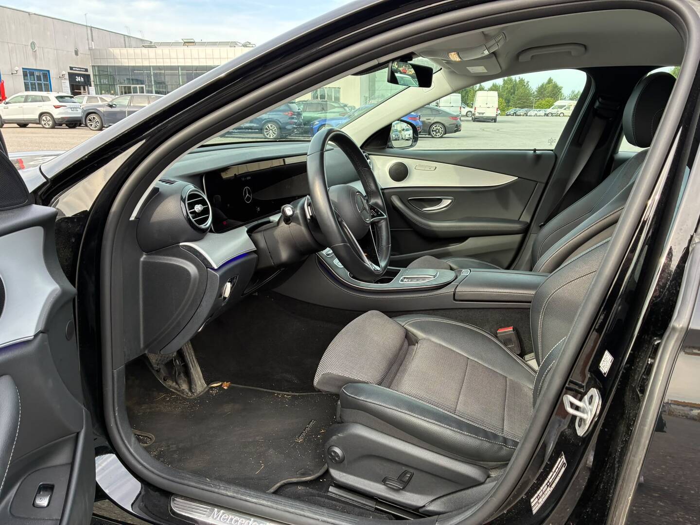 Mercedes-Benz E 2021, photo 7/11