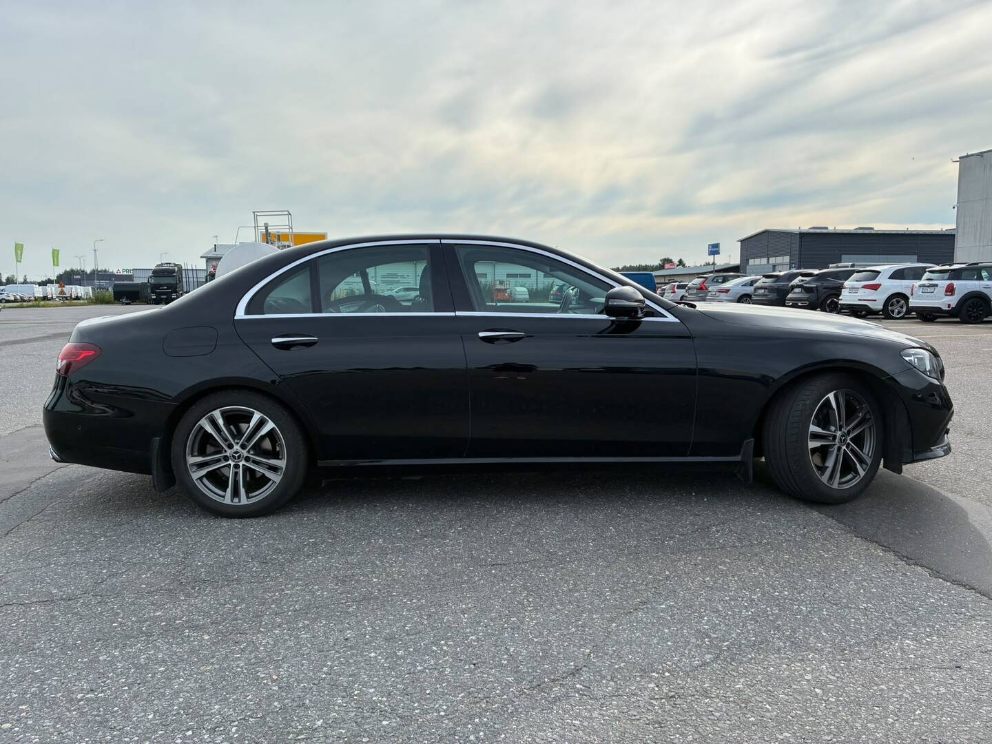 Mercedes-Benz E 2021, photo 2/11