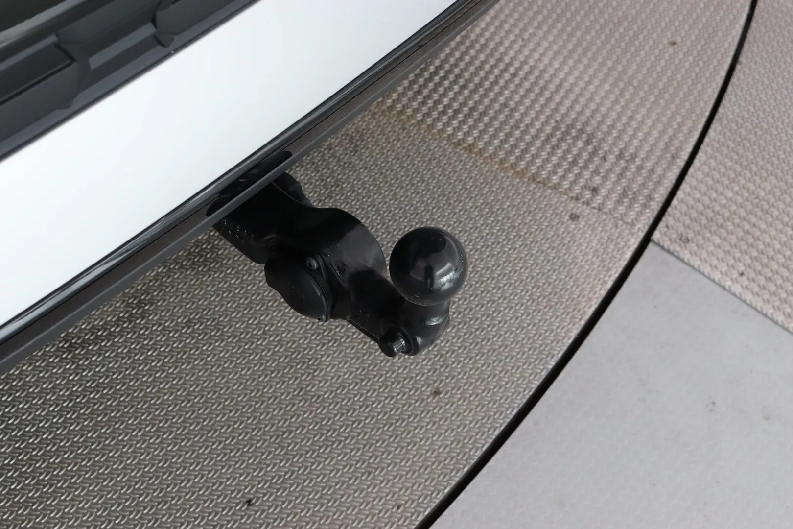 Audi Q5 ZRK-382 carousel image