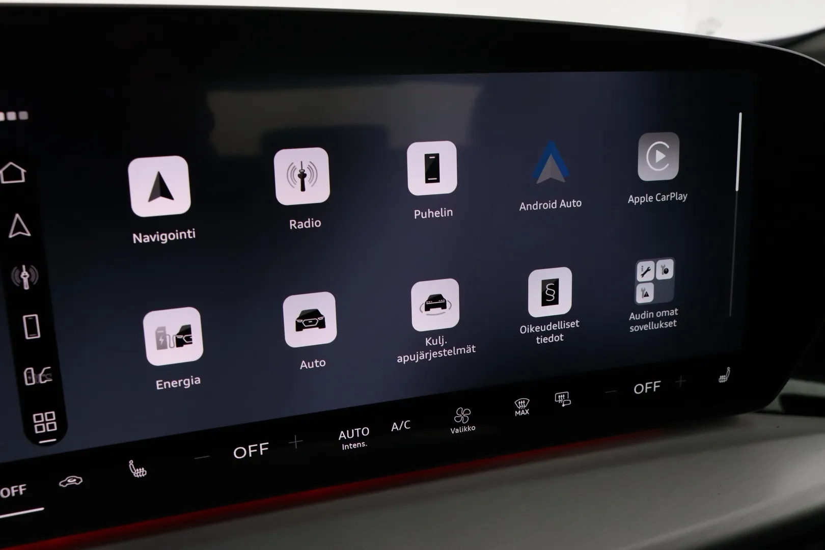 Audi Q5 ZRK-382 carousel image