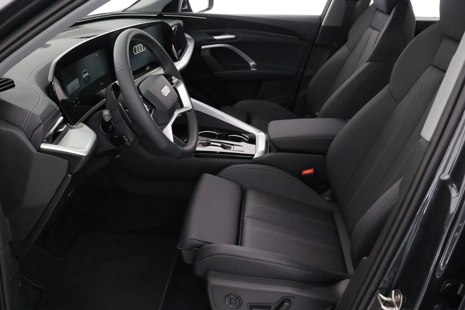 Audi Q5 JOU-209 carousel image