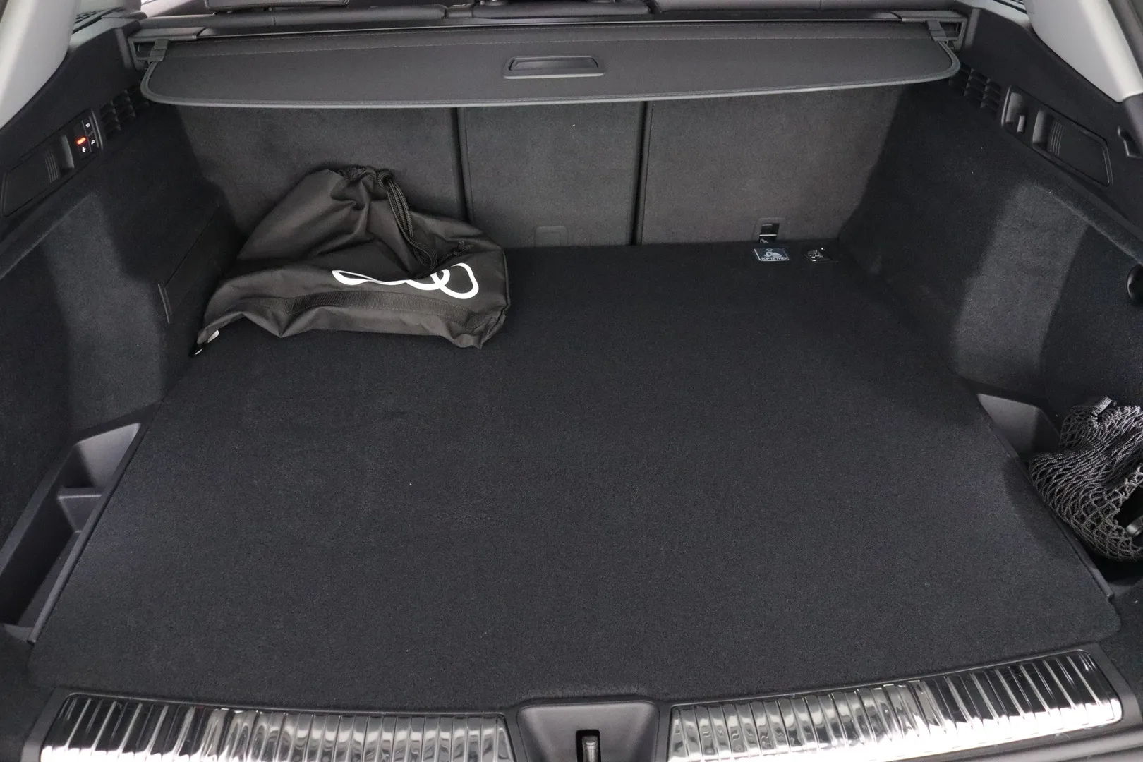 Audi Q5 JOU-209 carousel image