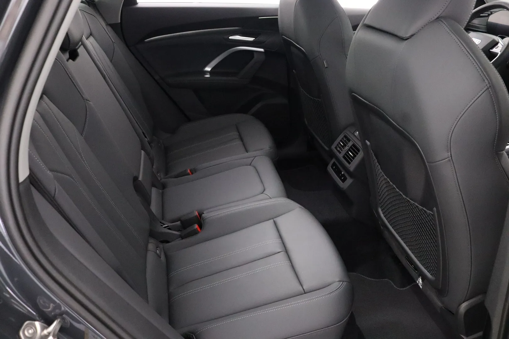 Audi Q5 JOU-209 carousel image