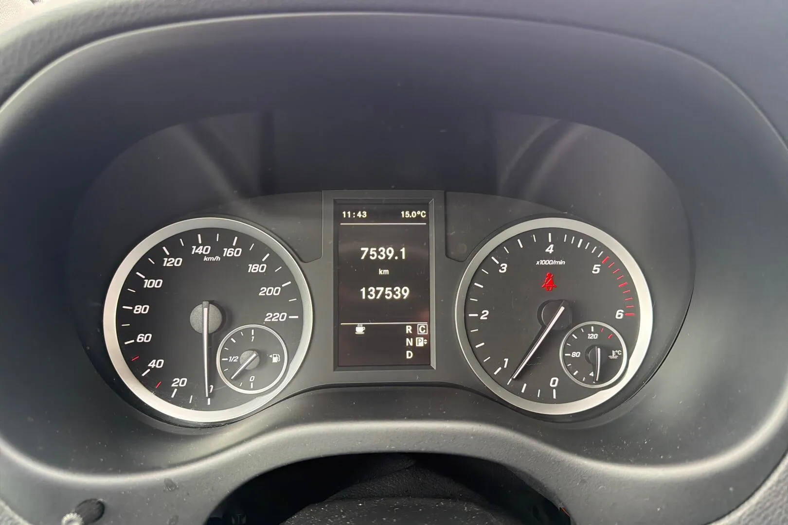 Mercedes-Benz Vito NLU-623 carousel image