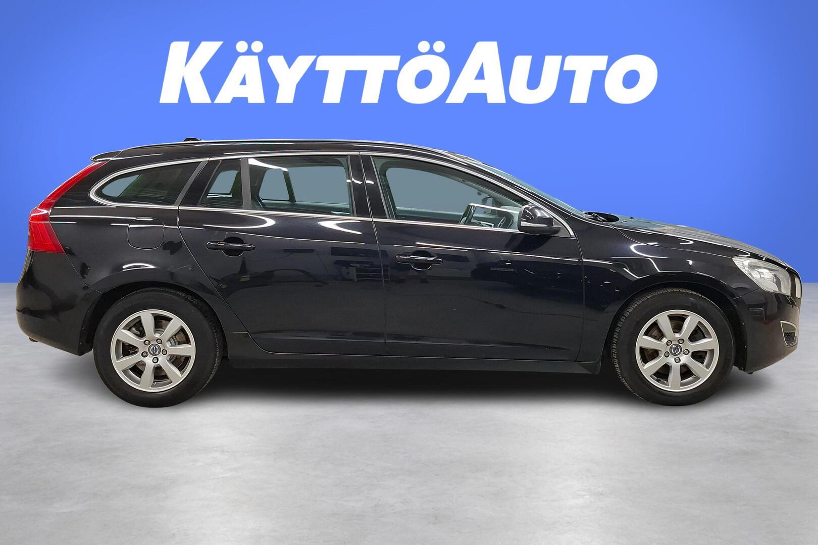 Volvo V60 T4F Momentum aut 2012, photo 6/23