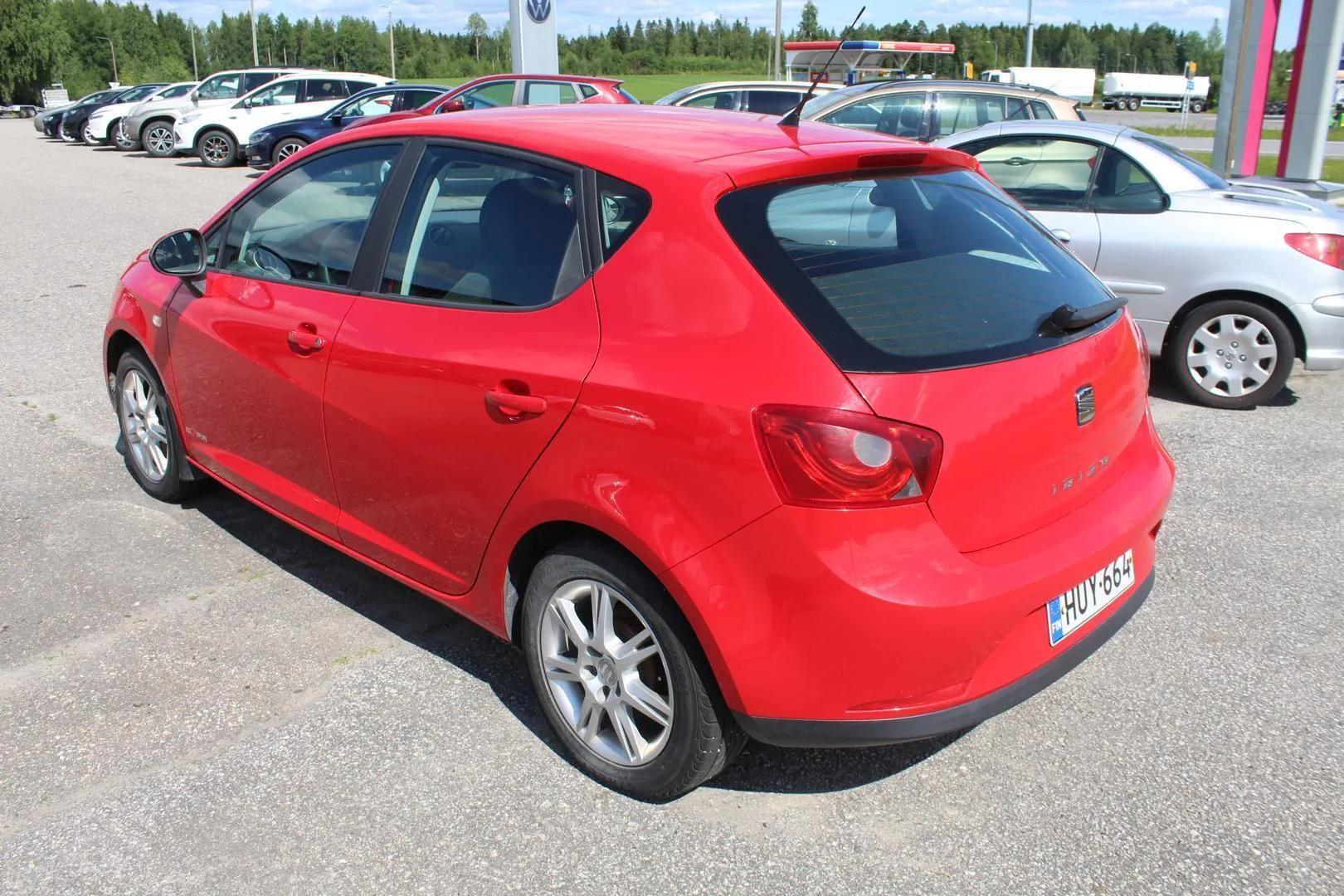 Seat Ibiza HUY-664 carousel image