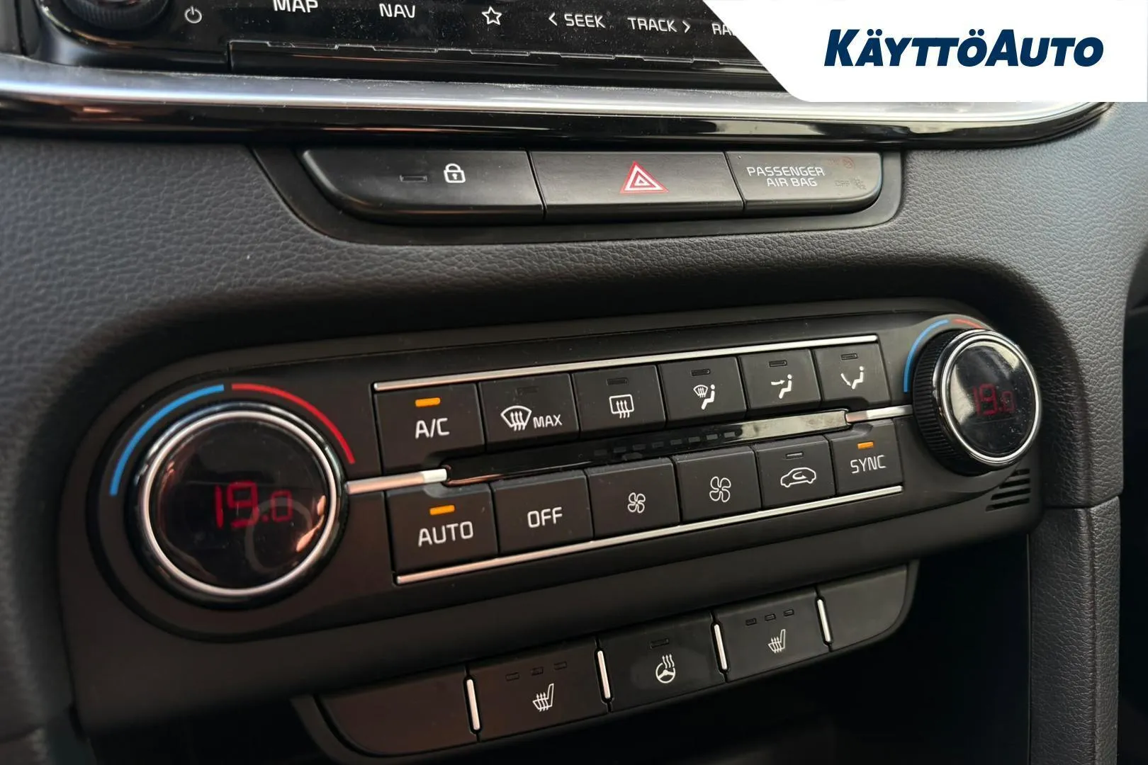 Kia XCeed NNL-621 carousel image
