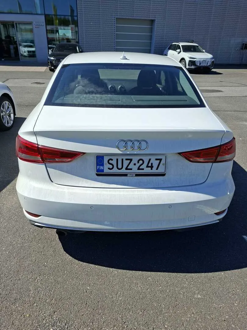 Audi A3 SUZ-247 carousel image