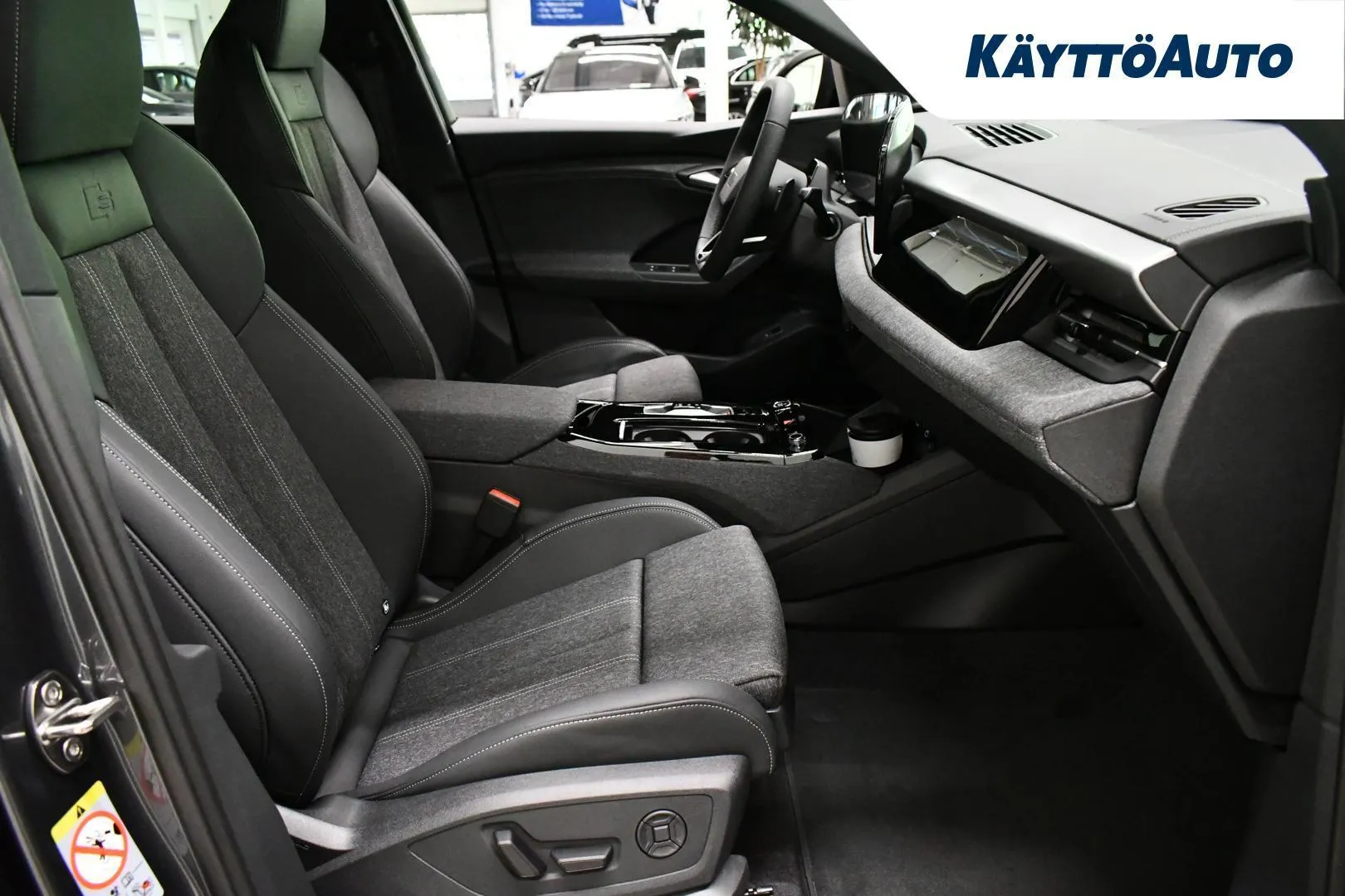 Audi Q6 e-tron MSJ-448 carousel image