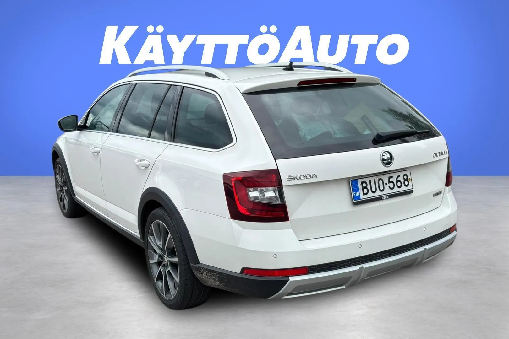 Skoda Octavia BUO-568 carousel image