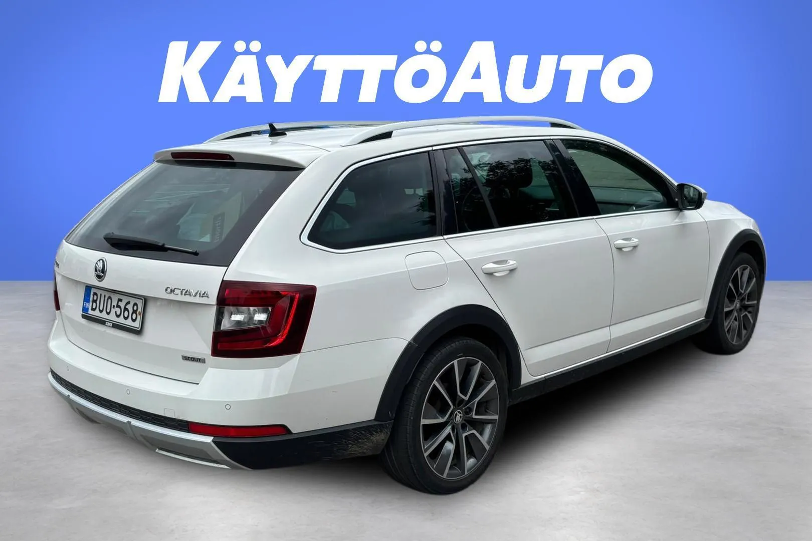 Skoda Octavia BUO-568 carousel image