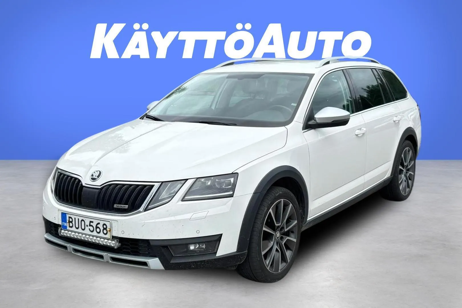 Skoda Octavia BUO-568 carousel image