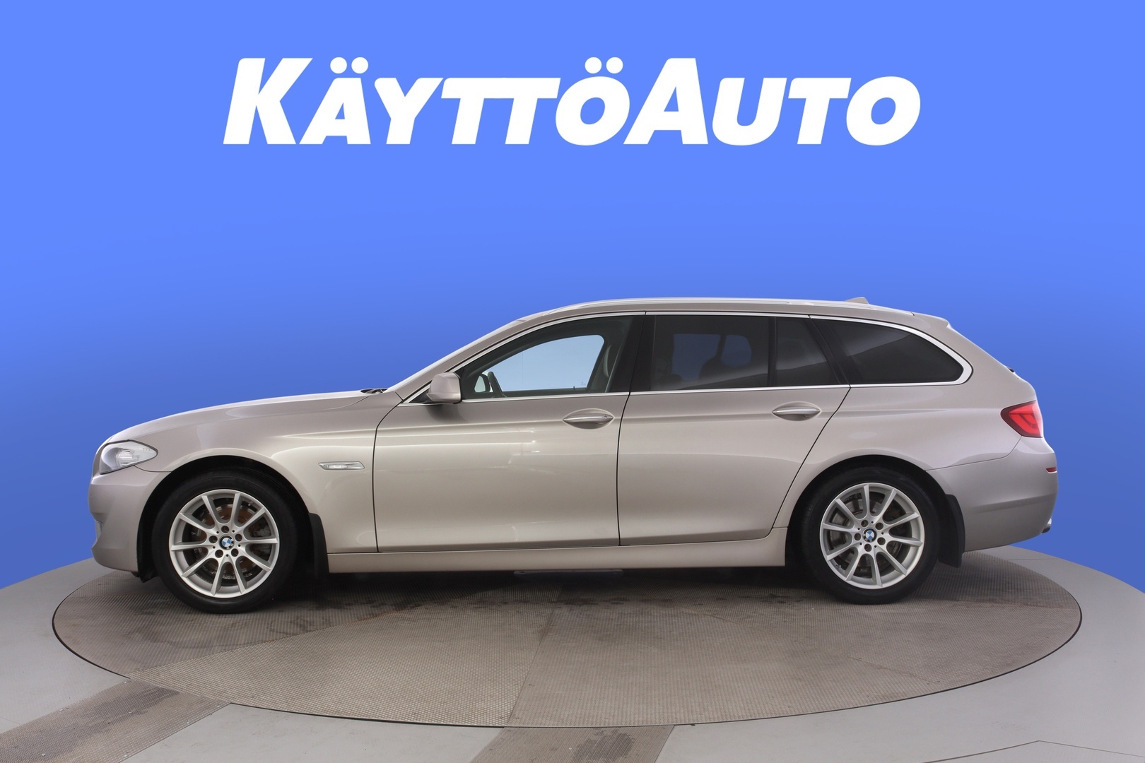 BMW 520 2011, kuva 2/30