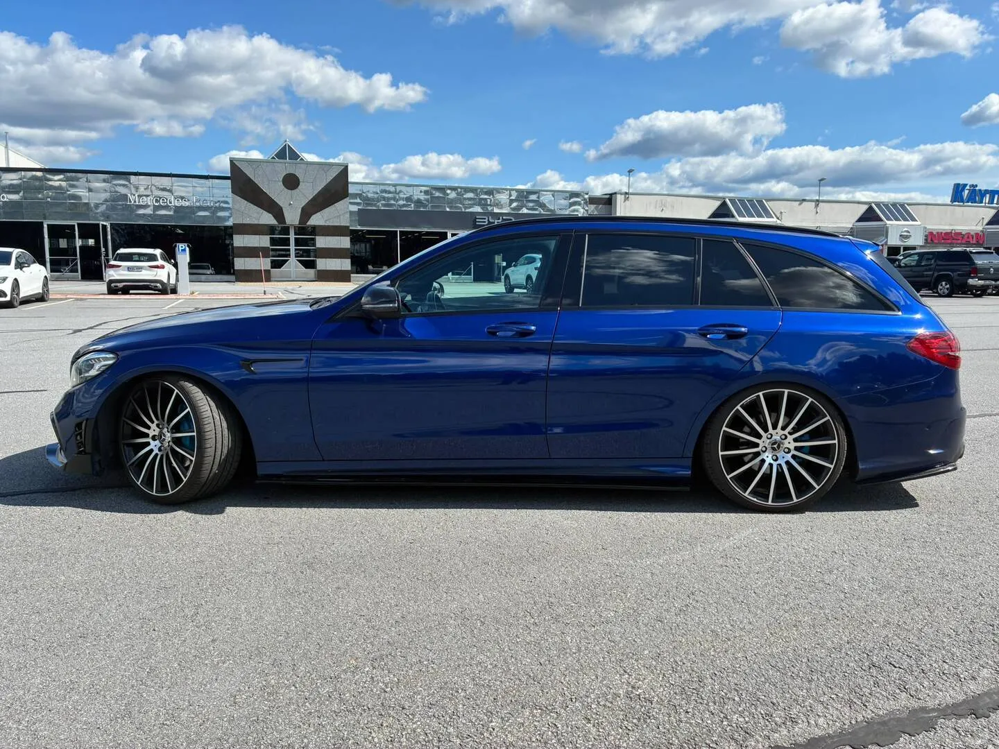 Mercedes-Benz C CRB-955 carousel image