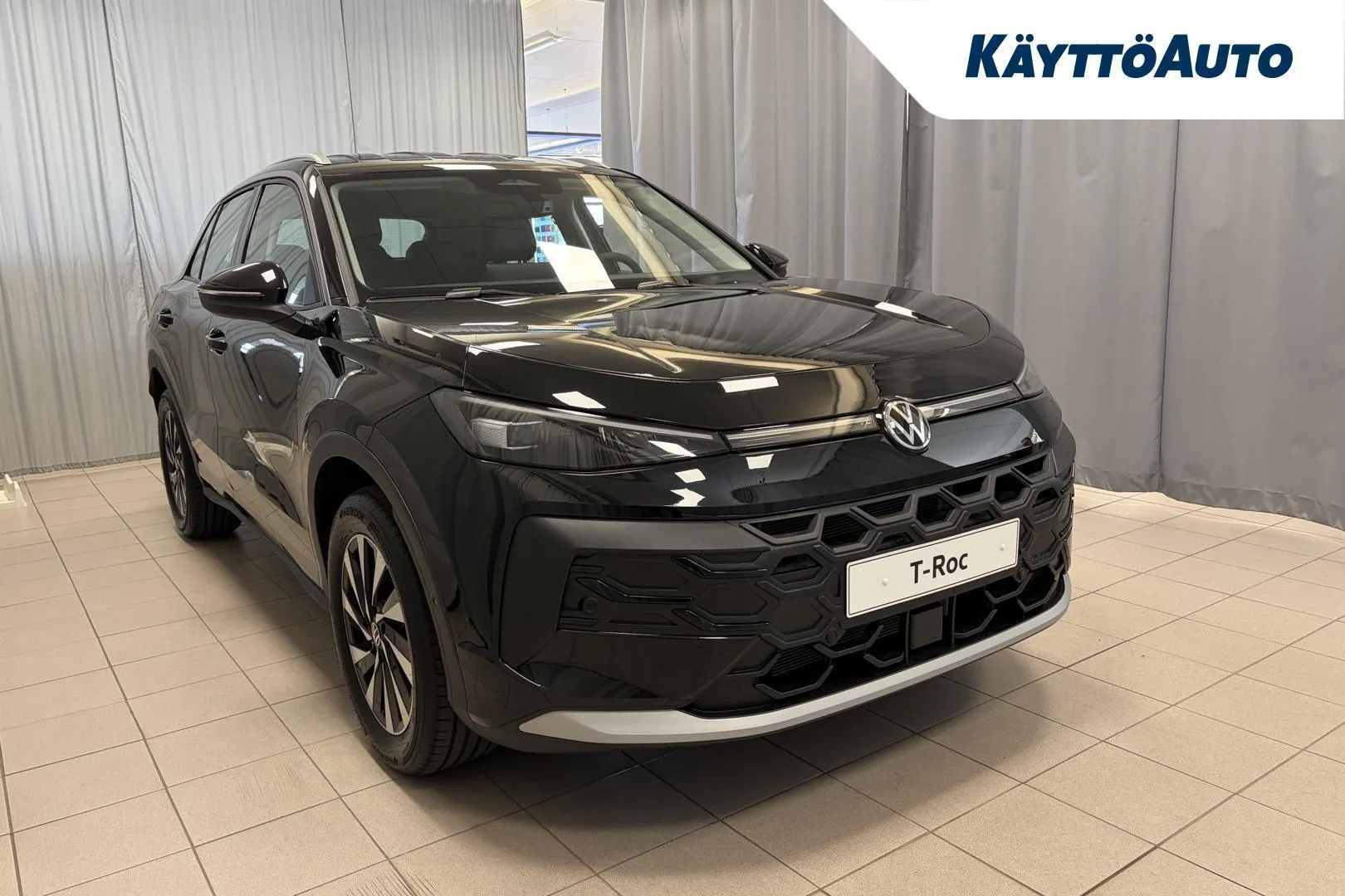 Volkswagen T-Roc KYO-573 carousel image