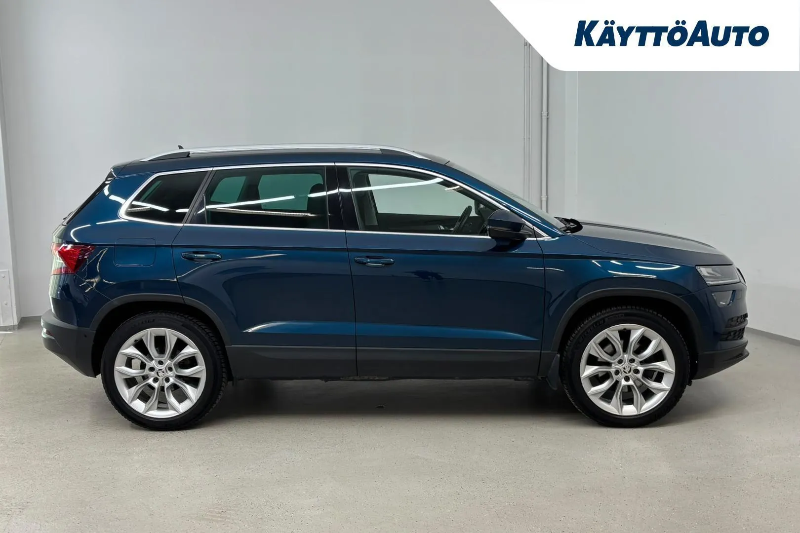 Skoda Karoq CMC-321 carousel image