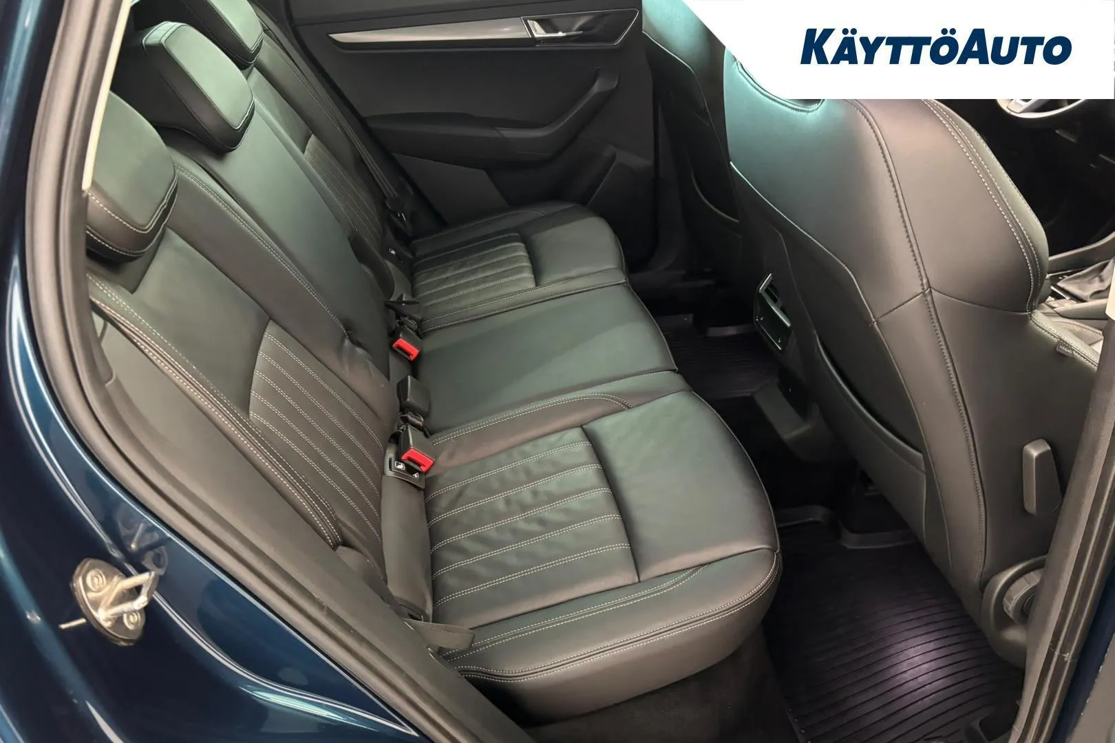 Skoda Karoq CMC-321 carousel image