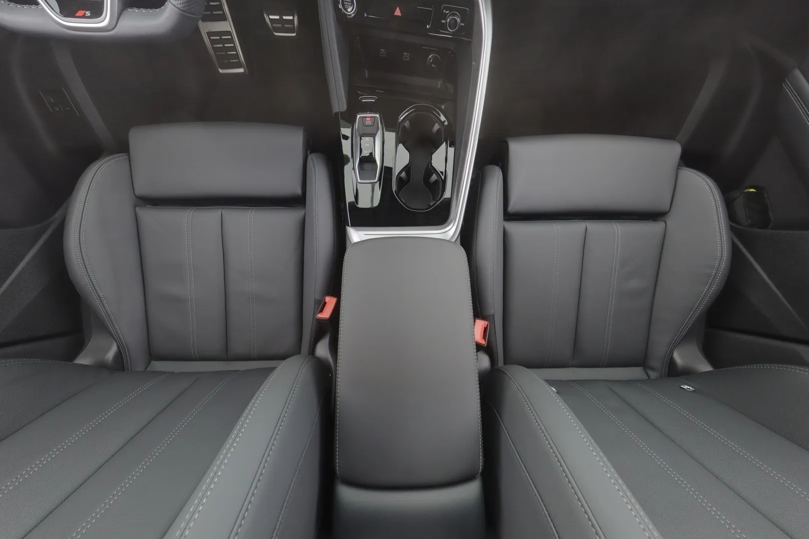 Audi Q5 JOP-930 carousel image