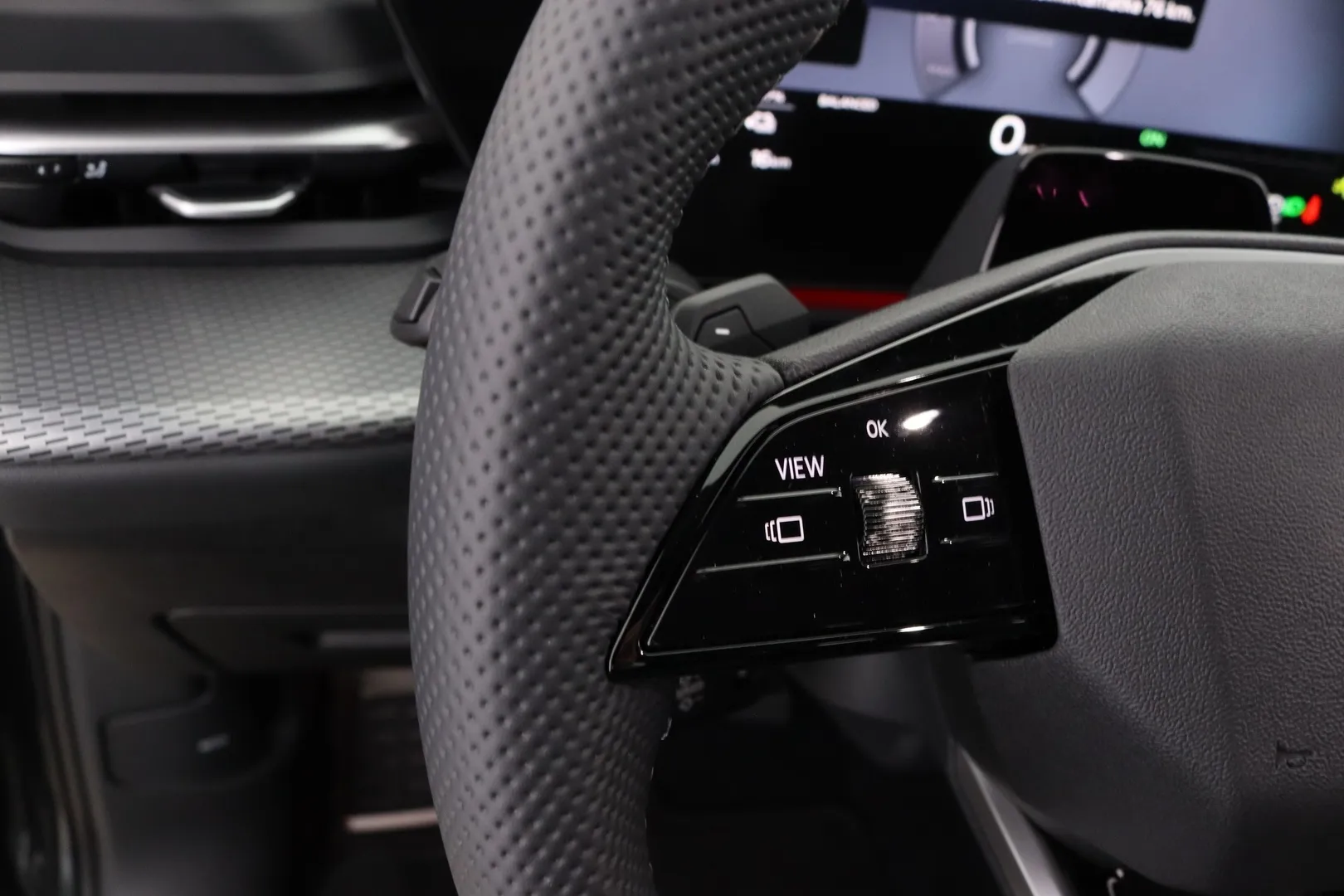 Audi Q5 JOP-930 carousel image