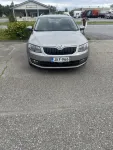 Skoda Octavia JKF-966 carousel thumbs