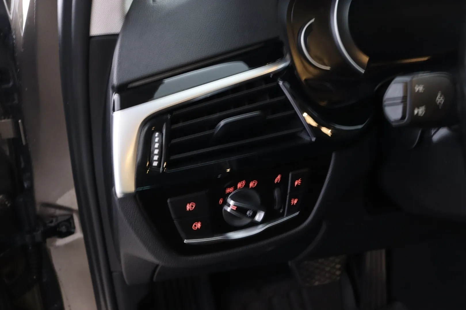 BMW 530 BUP-612 carousel image