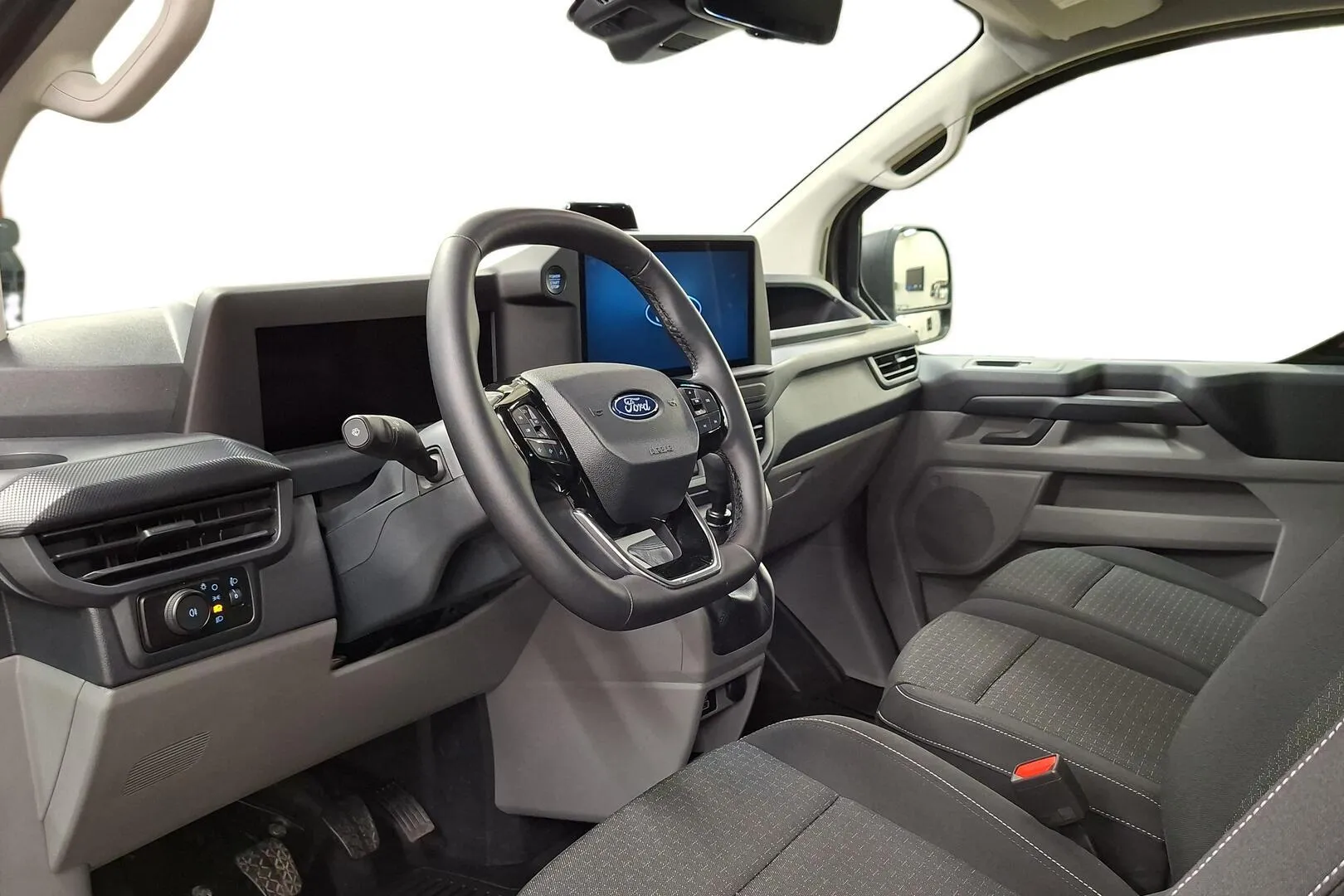 FORD Transit Custom MSK-851 carousel image