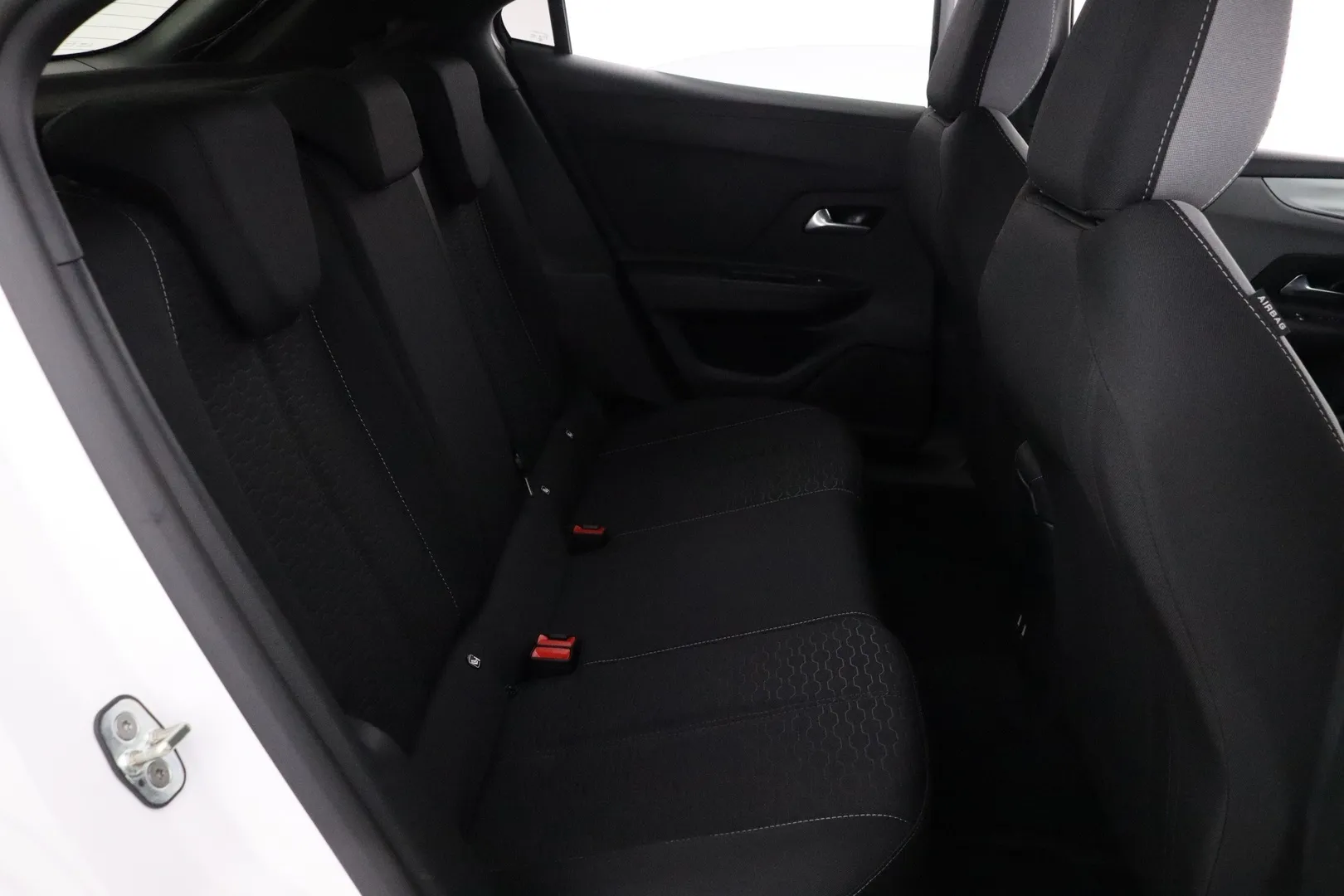 Opel Mokka MSJ-791 carousel image