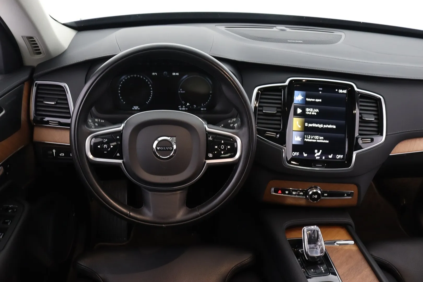 Volvo XC90 FOV-706 carousel image