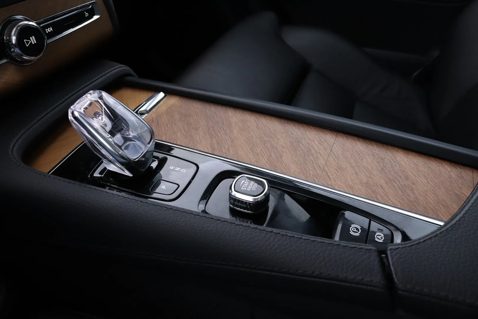 Volvo XC90 FOV-706 carousel image