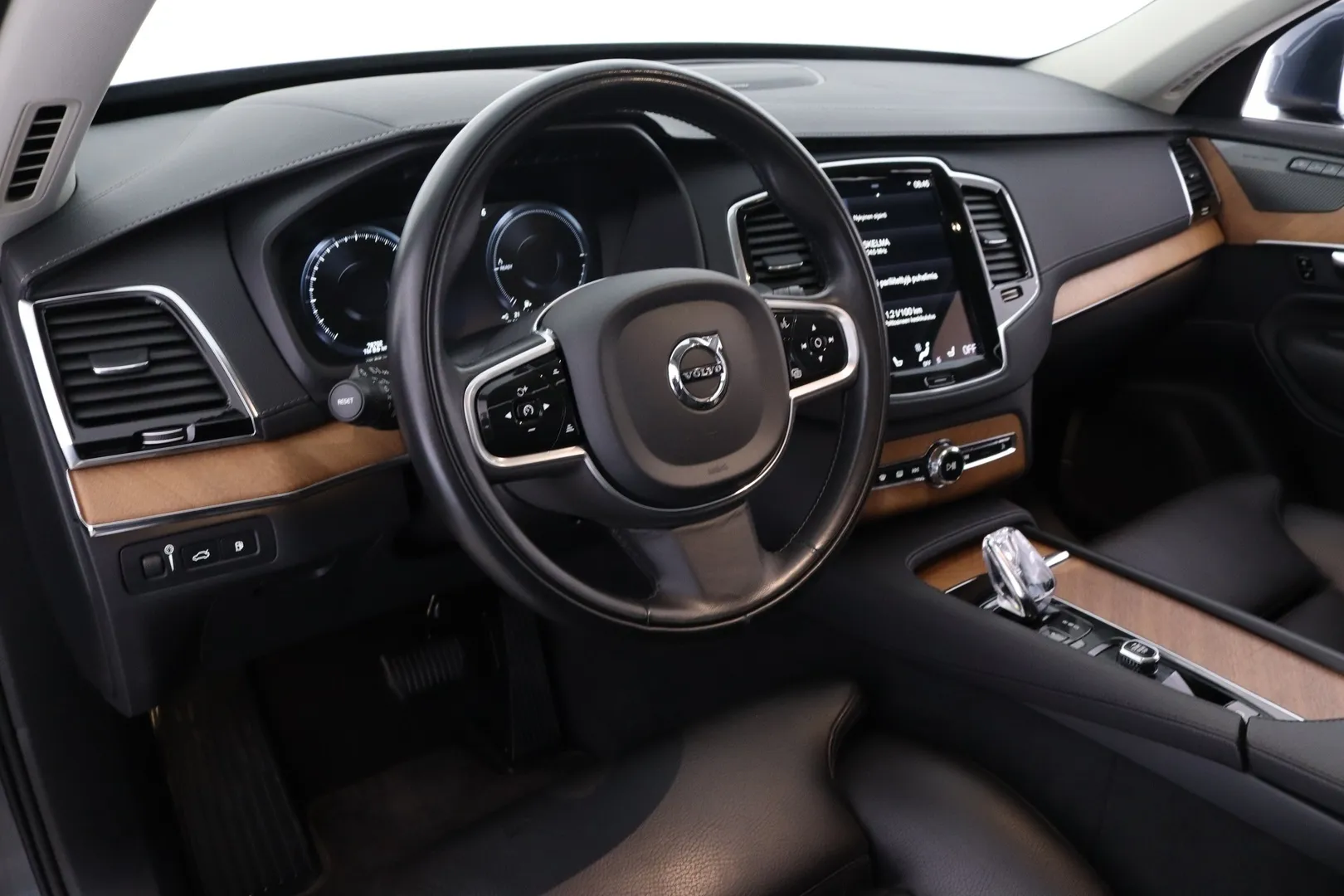 Volvo XC90 FOV-706 carousel image