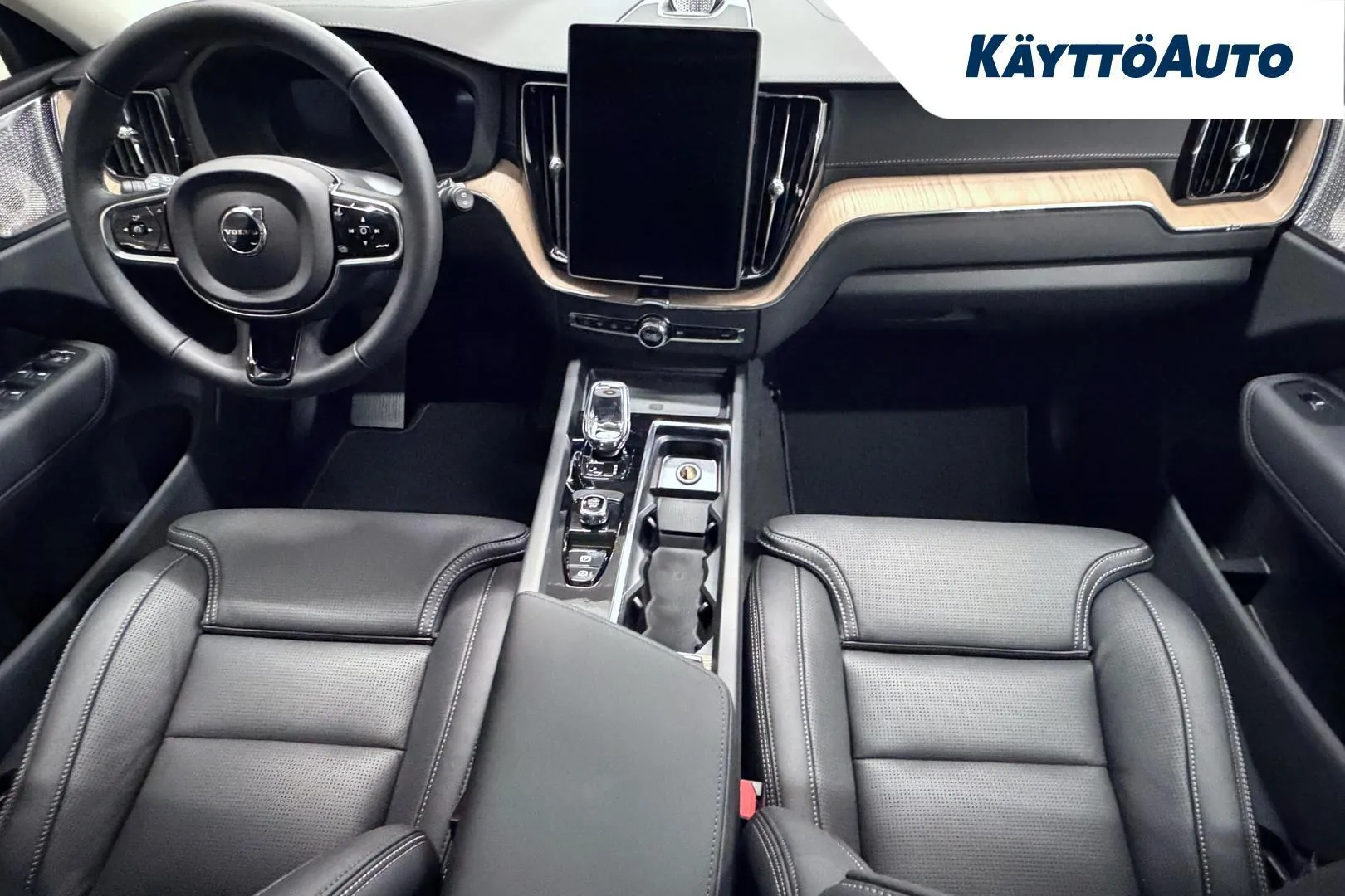 Volvo XC60 SZY-407 carousel image