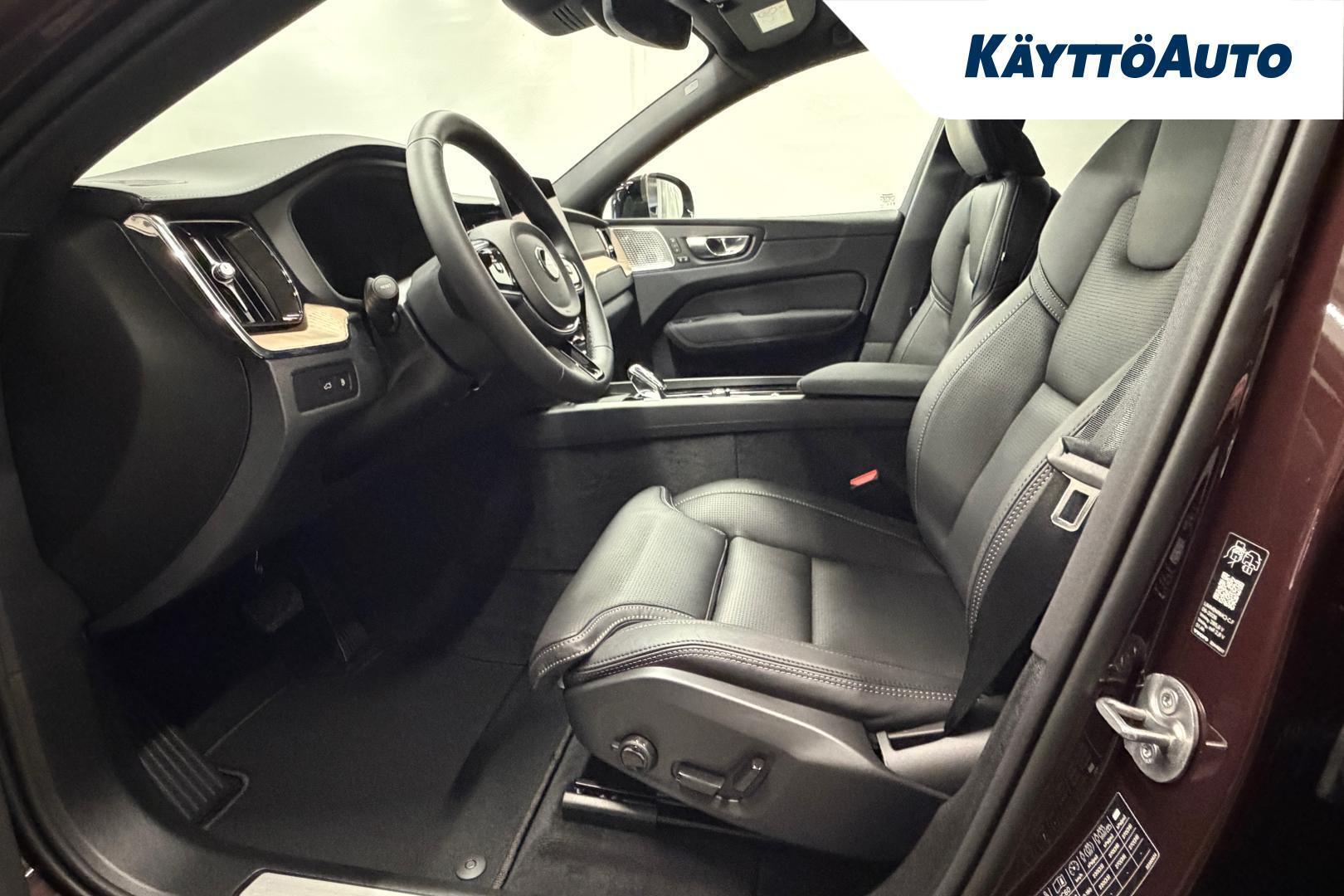 Volvo XC60 2027, photo 4/26