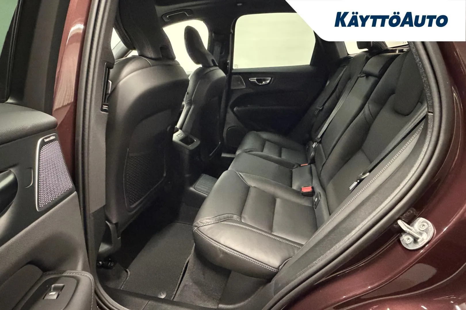 Volvo XC60 FTA-337 carousel image