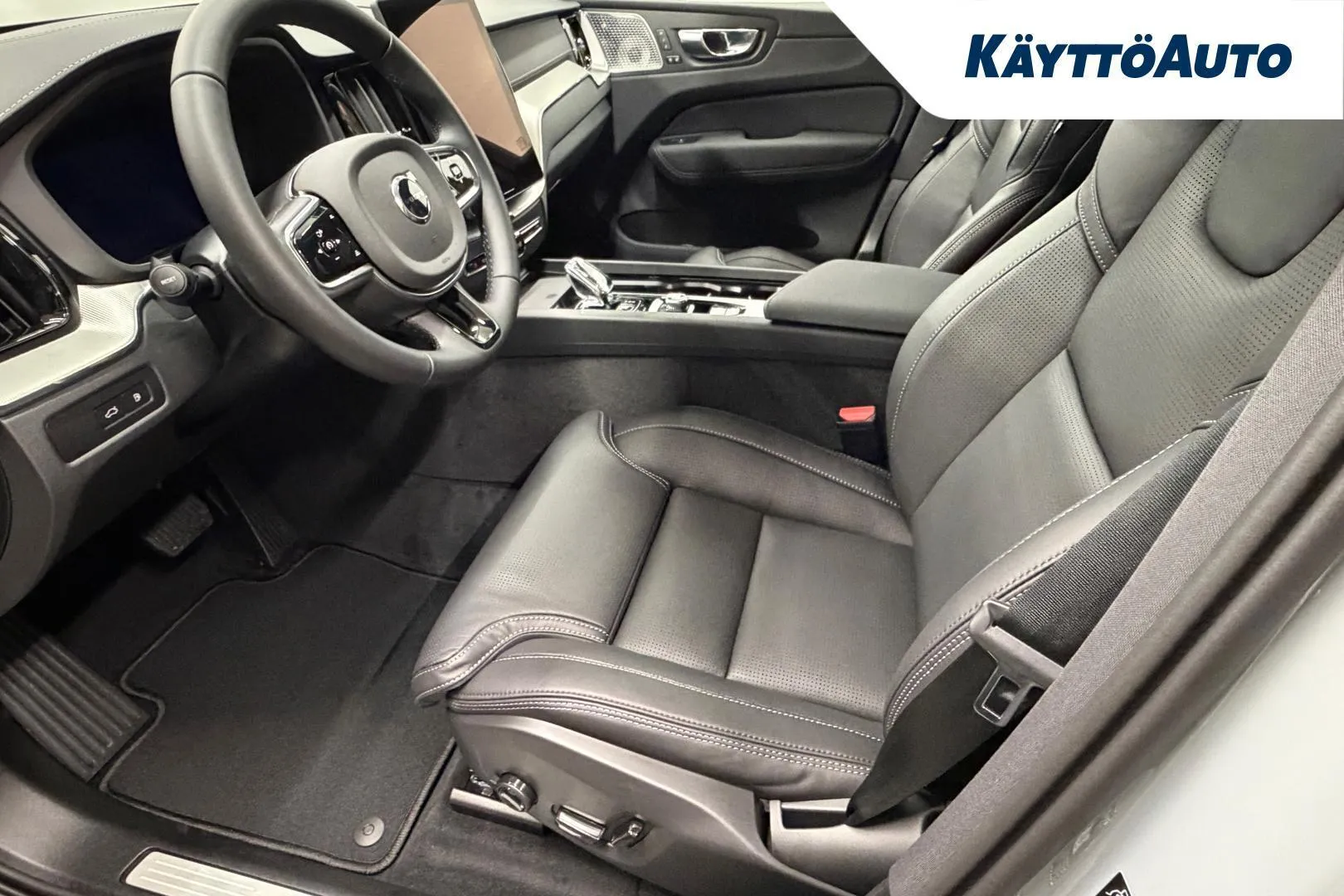 Volvo XC60 FTA-340 carousel image