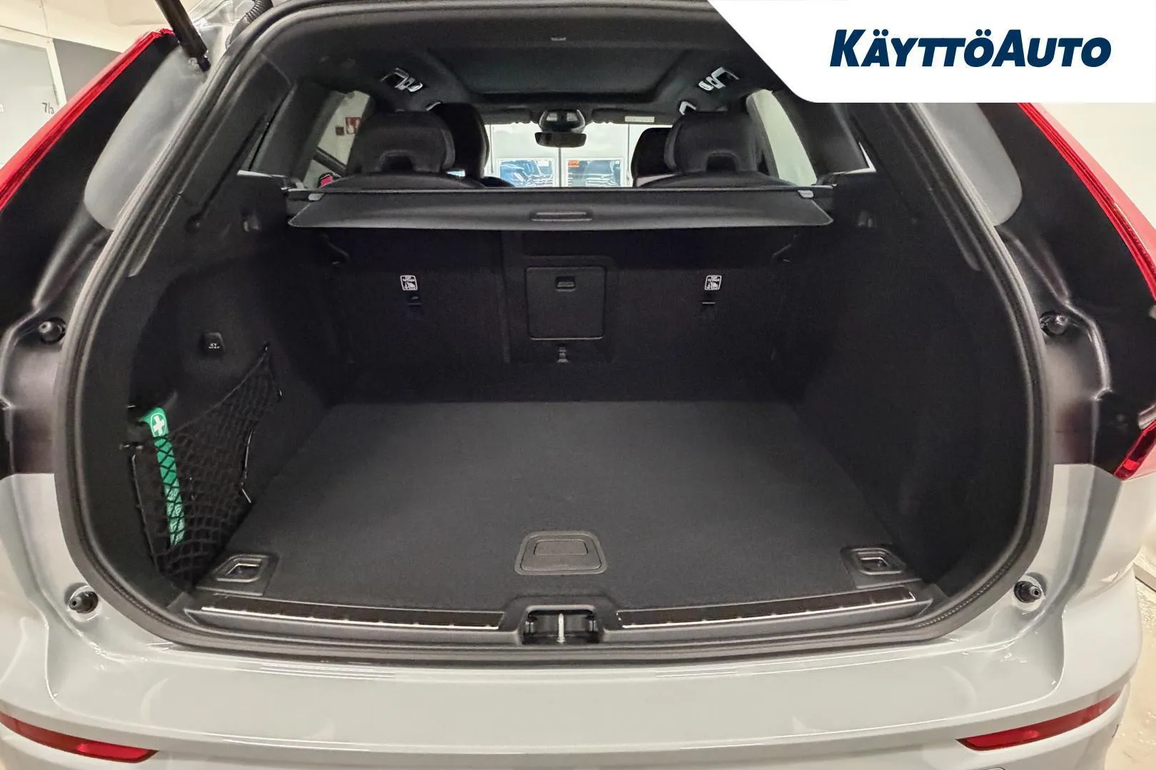 Volvo XC60 FTA-340 carousel image
