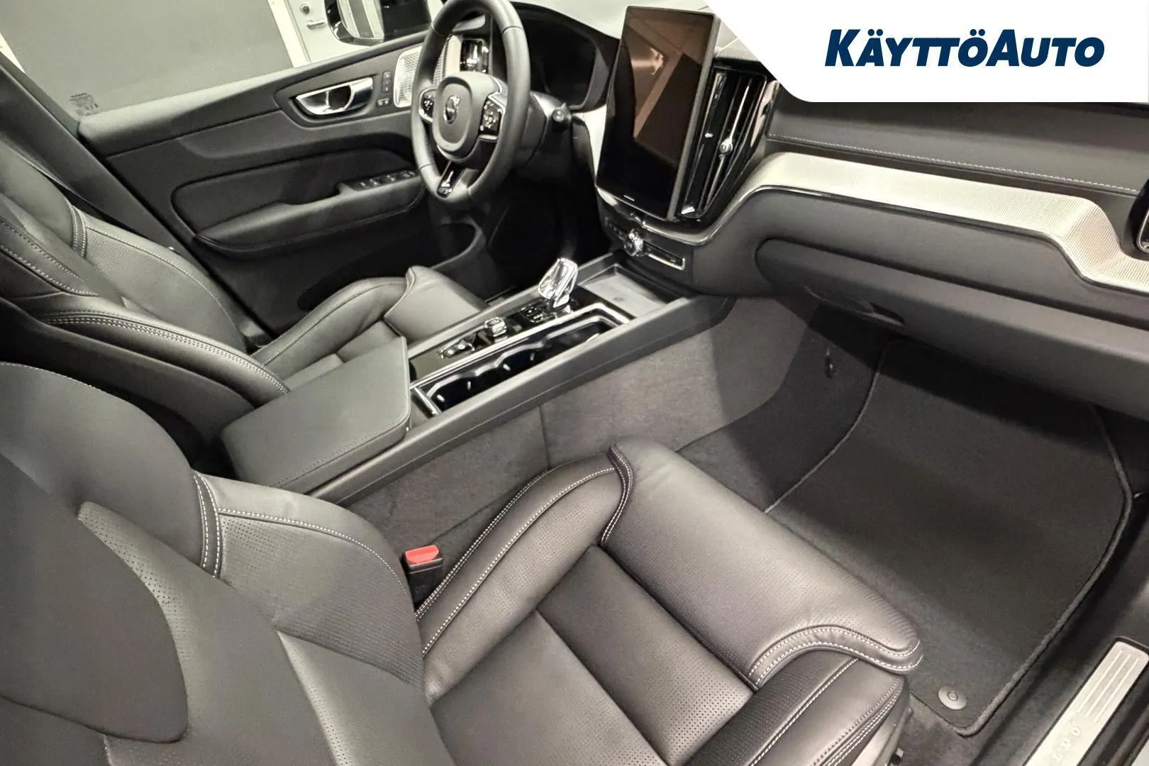 Volvo XC60 FTA-340 carousel image