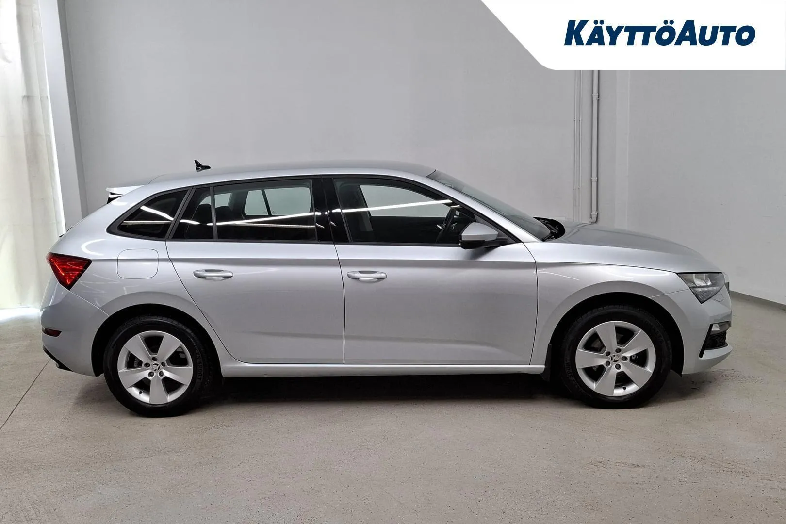 Skoda Scala IPK-932 carousel image