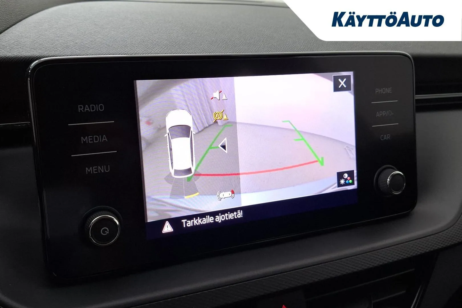 Skoda Scala IPK-932 carousel image