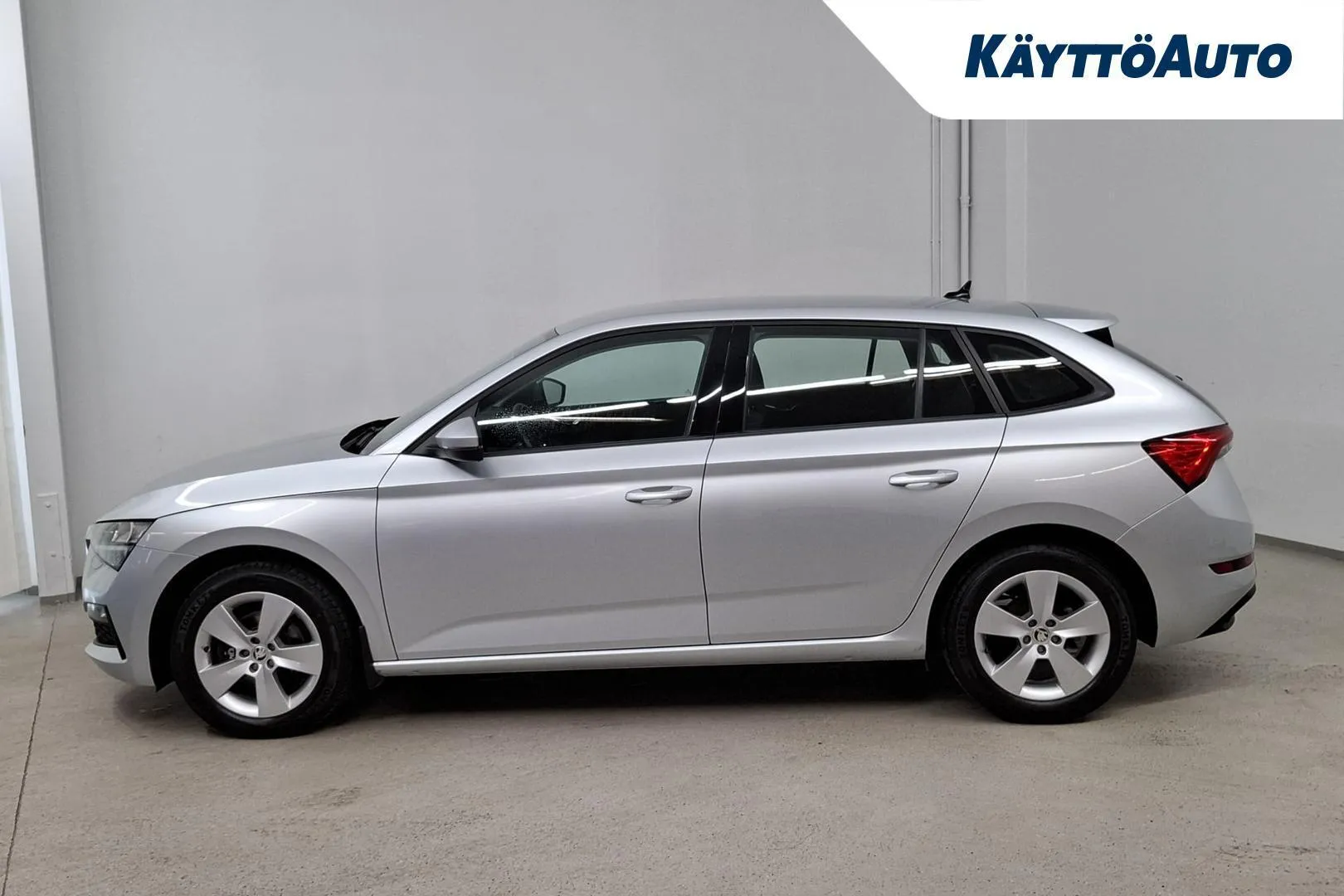 Skoda Scala IPK-932 carousel image