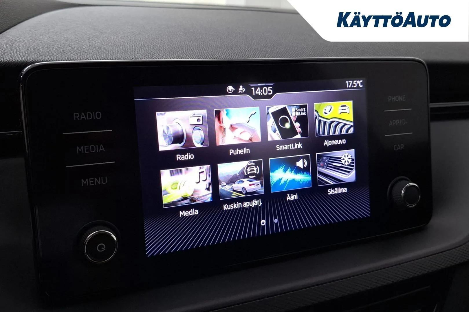 Skoda Scala IPK-932 carousel image