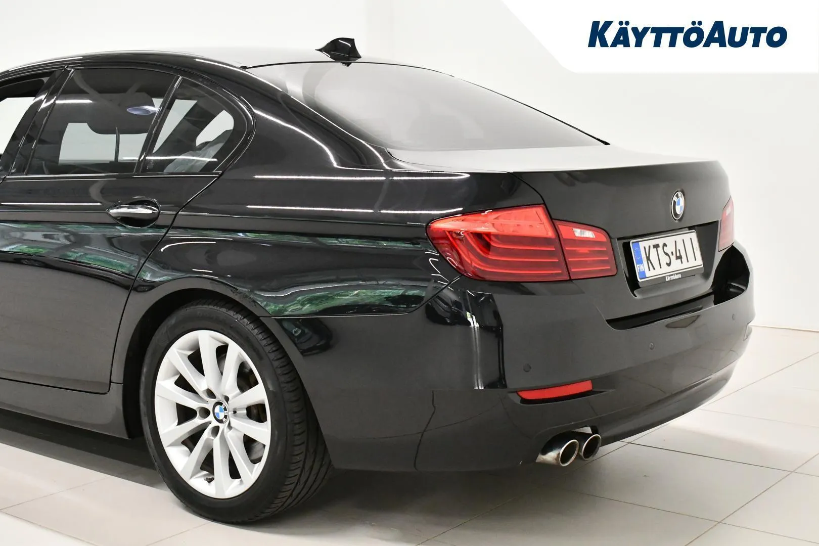 BMW 530 KTS-411 carousel image