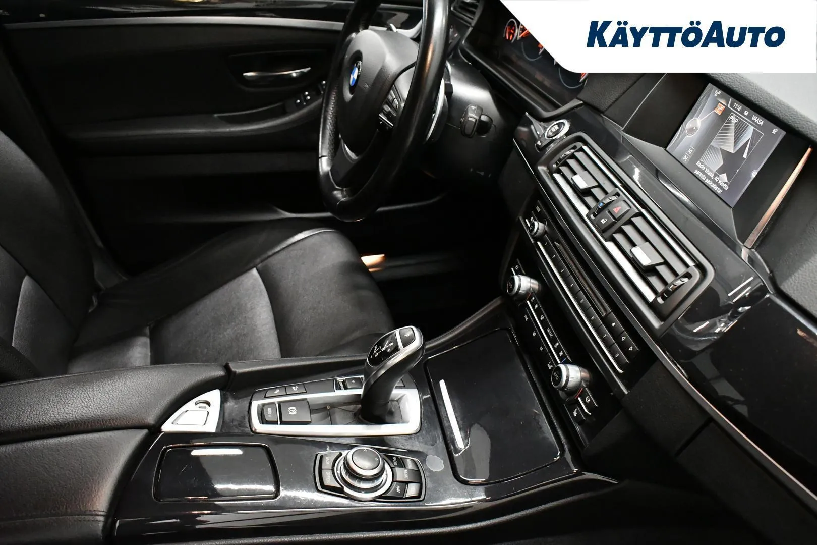 BMW 530 KTS-411 carousel image