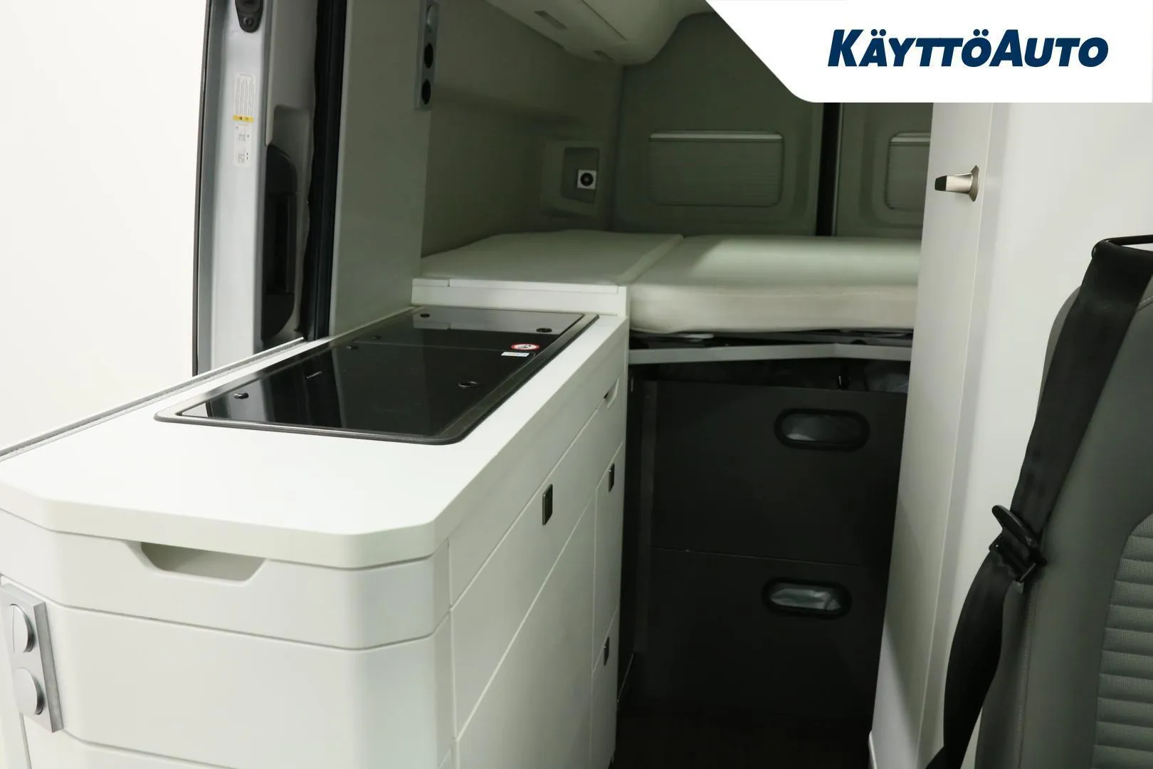 Volkswagen CRAFTER MUY-592 carousel image
