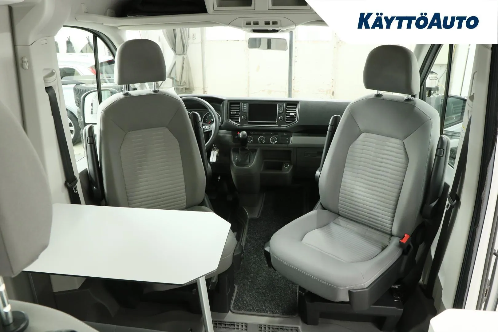 Volkswagen CRAFTER MUY-592 carousel image