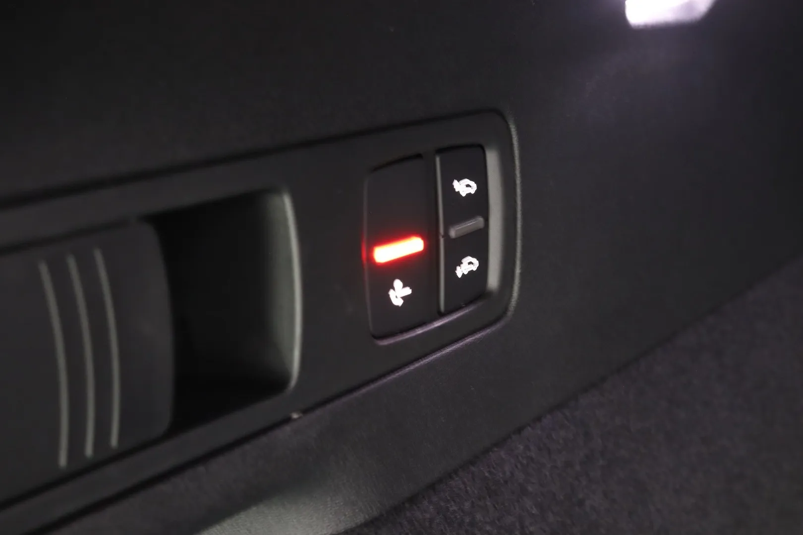 Audi Q6 e-tron FTE-263 carousel image