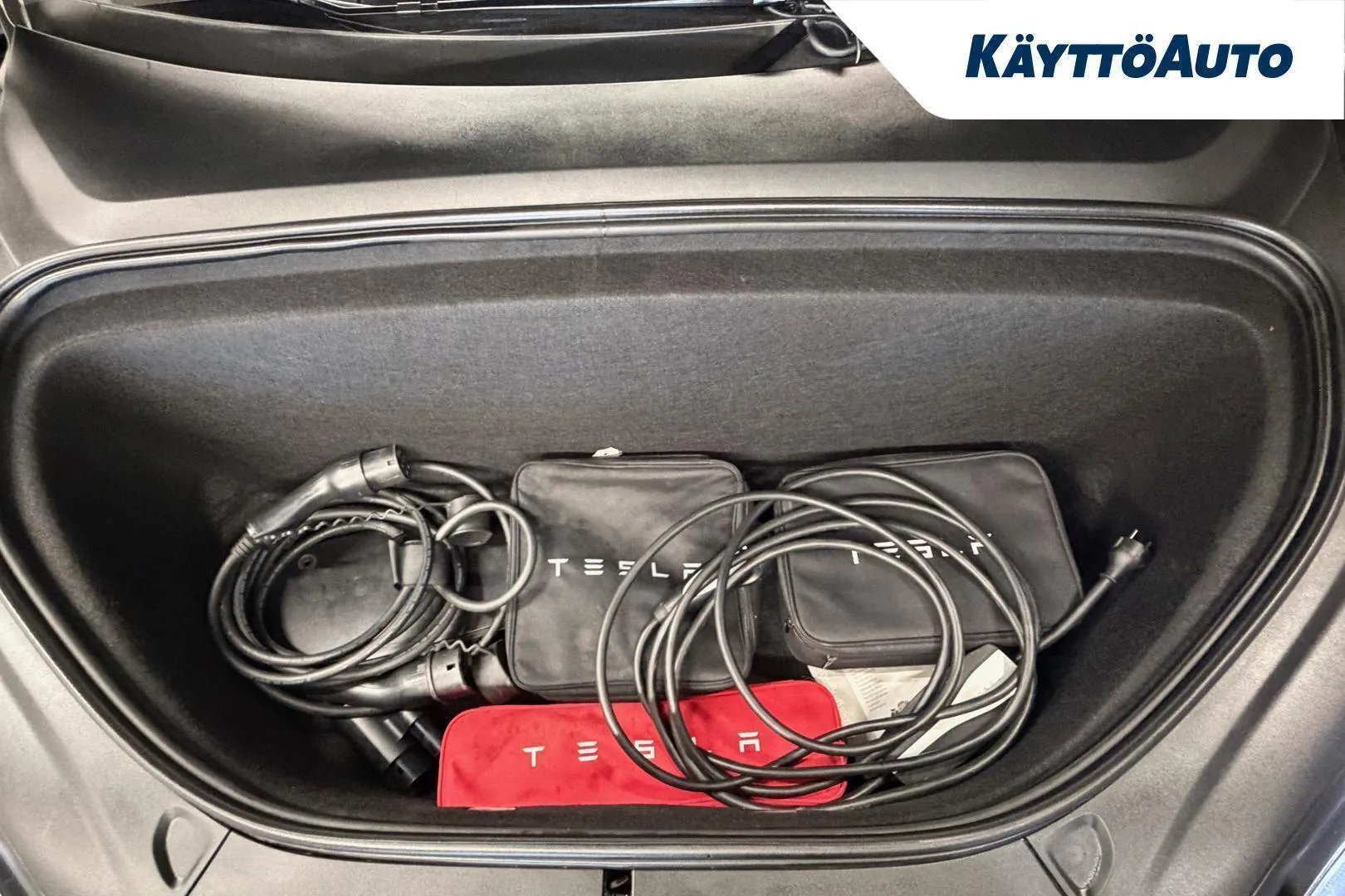 Tesla Model X ZMV-161 carousel image